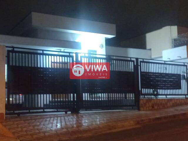 #1438 - Casa para Venda em Votorantim - SP - 2